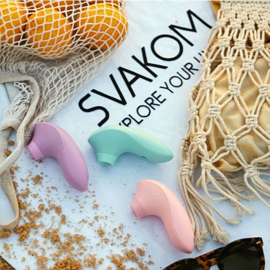 Вакуумный стимулятор клитора Svakom Pulse Lite Neo